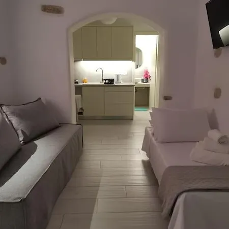 Finiko's Castle Parikia (Paros)